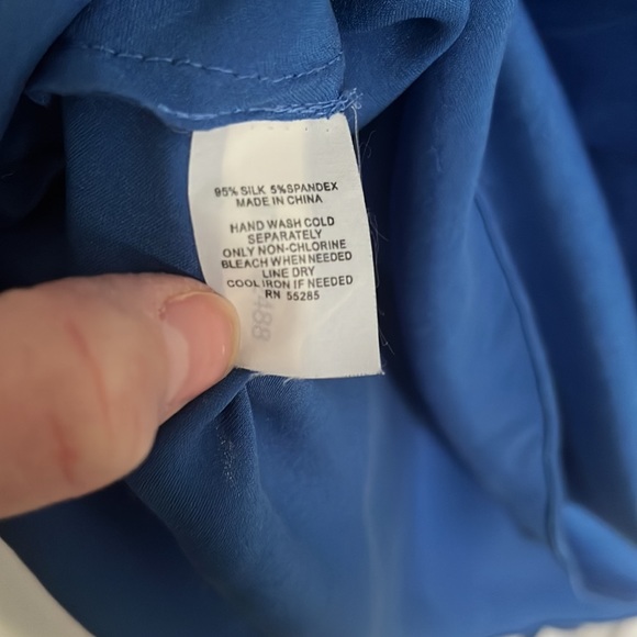 Beautiful silk blouse - Picture 5 of 6